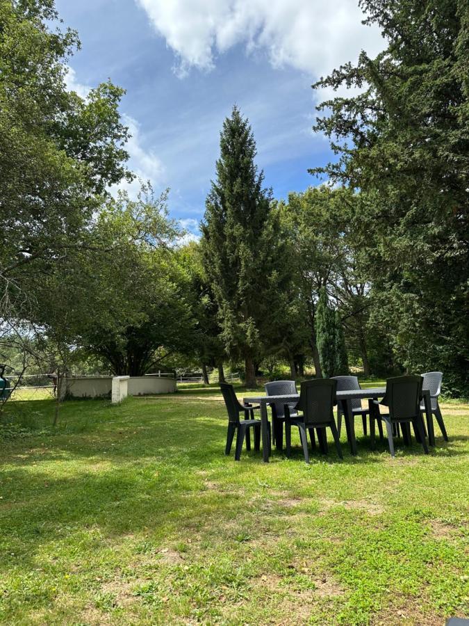 Gite La Grande Racinaie Cre-sur-Loir 外观 照片
