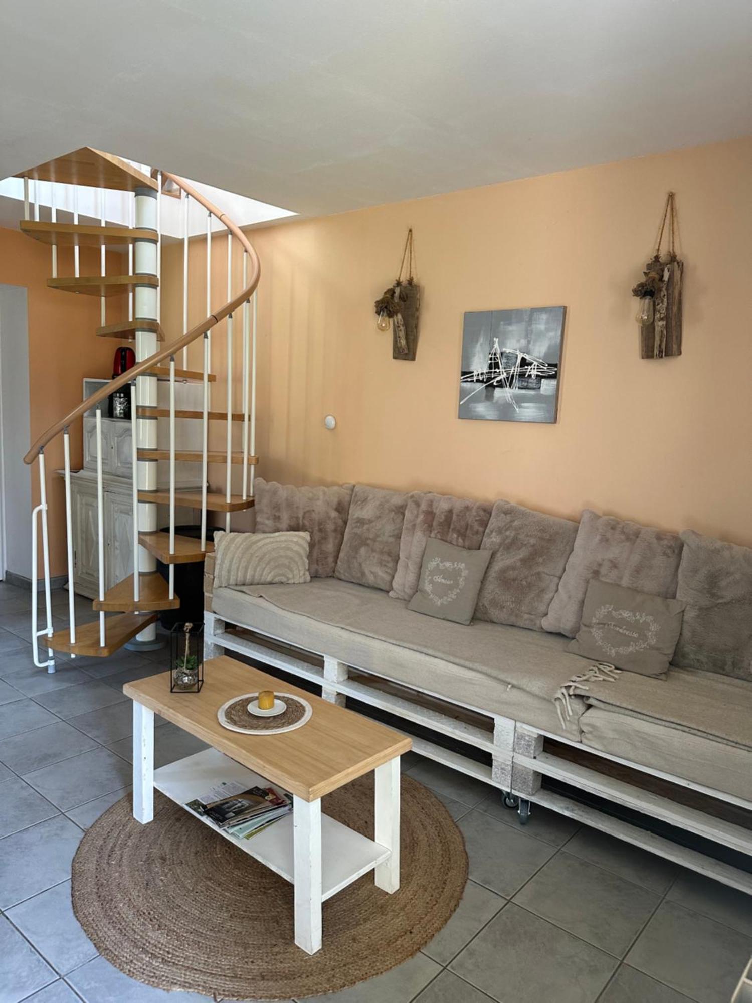 Gite La Grande Racinaie Cre-sur-Loir 外观 照片